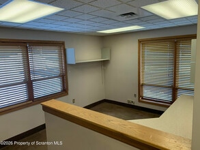 1565 Route 507, Greentown, PA à louer Photo intérieure– Image 2 sur 11