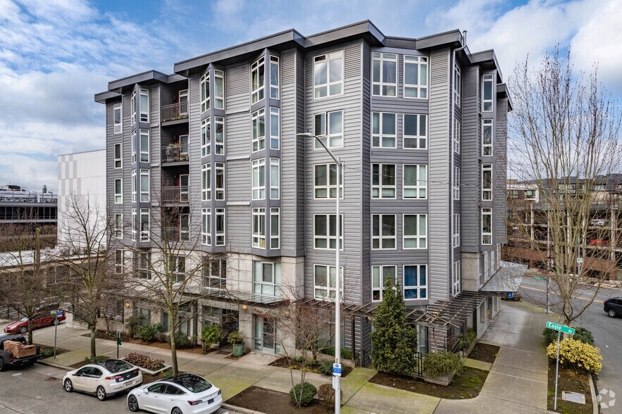 159 Denny Way, Seattle, WA à louer - Photo principale – Image 1 sur 13