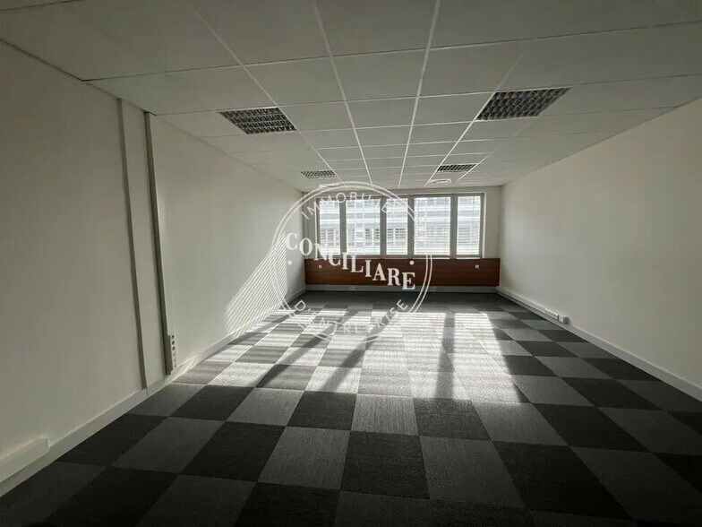 Bureau dans Toulouse à vendre - Photo de l’immeuble – Image 3 sur 4