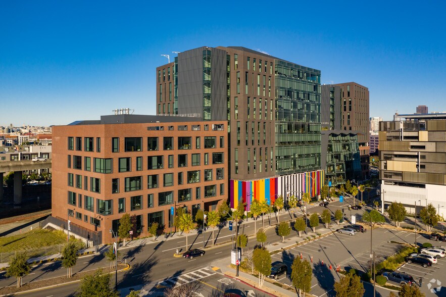 1800 Owens St, San Francisco, CA à louer - Photo de l’immeuble – Image 2 sur 30