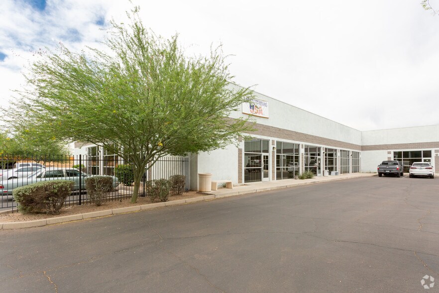 3617 W Cambridge Ave, Phoenix, AZ à vendre - Photo principale – Image 1 sur 3