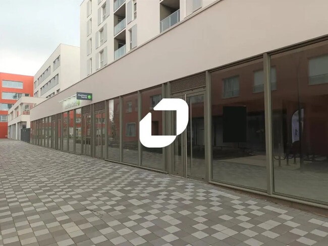 Plus de détails pour Local commercial à vendre