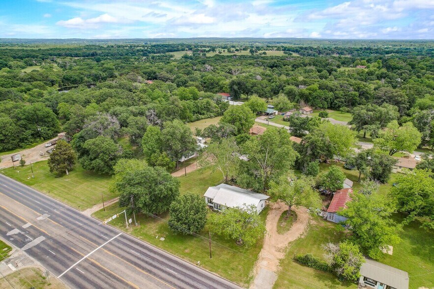 506 E Royall Blvd, Malakoff, TX à vendre - Photo de l’immeuble – Image 2 sur 5