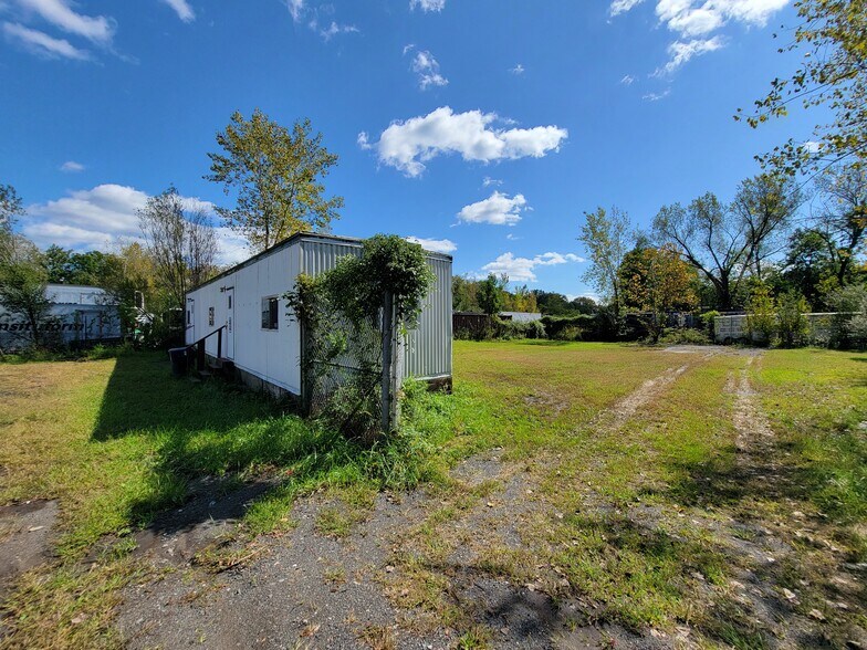 375 Western Hwy, Tappan, NY à louer - Photo de l’immeuble – Image 3 sur 10