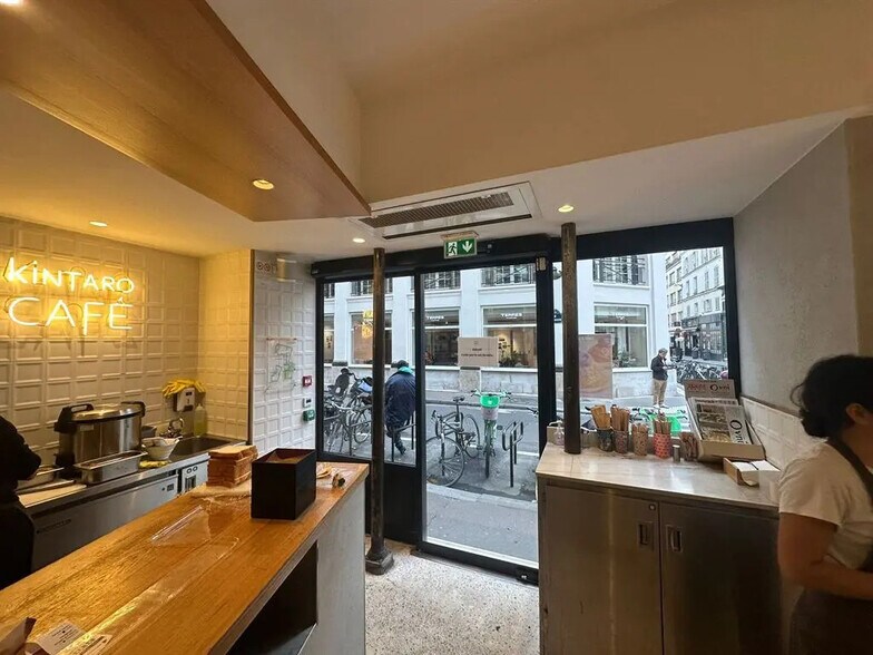 Local commercial dans Paris à louer - Photo intérieure – Image 2 sur 5