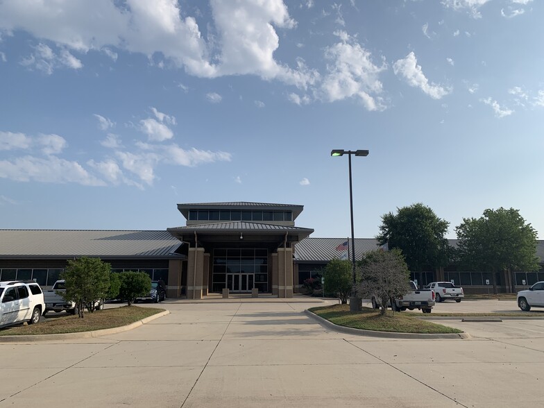 1209 County Road 1304, Bridgeport, TX à vendre - Photo de l’immeuble – Image 2 sur 14