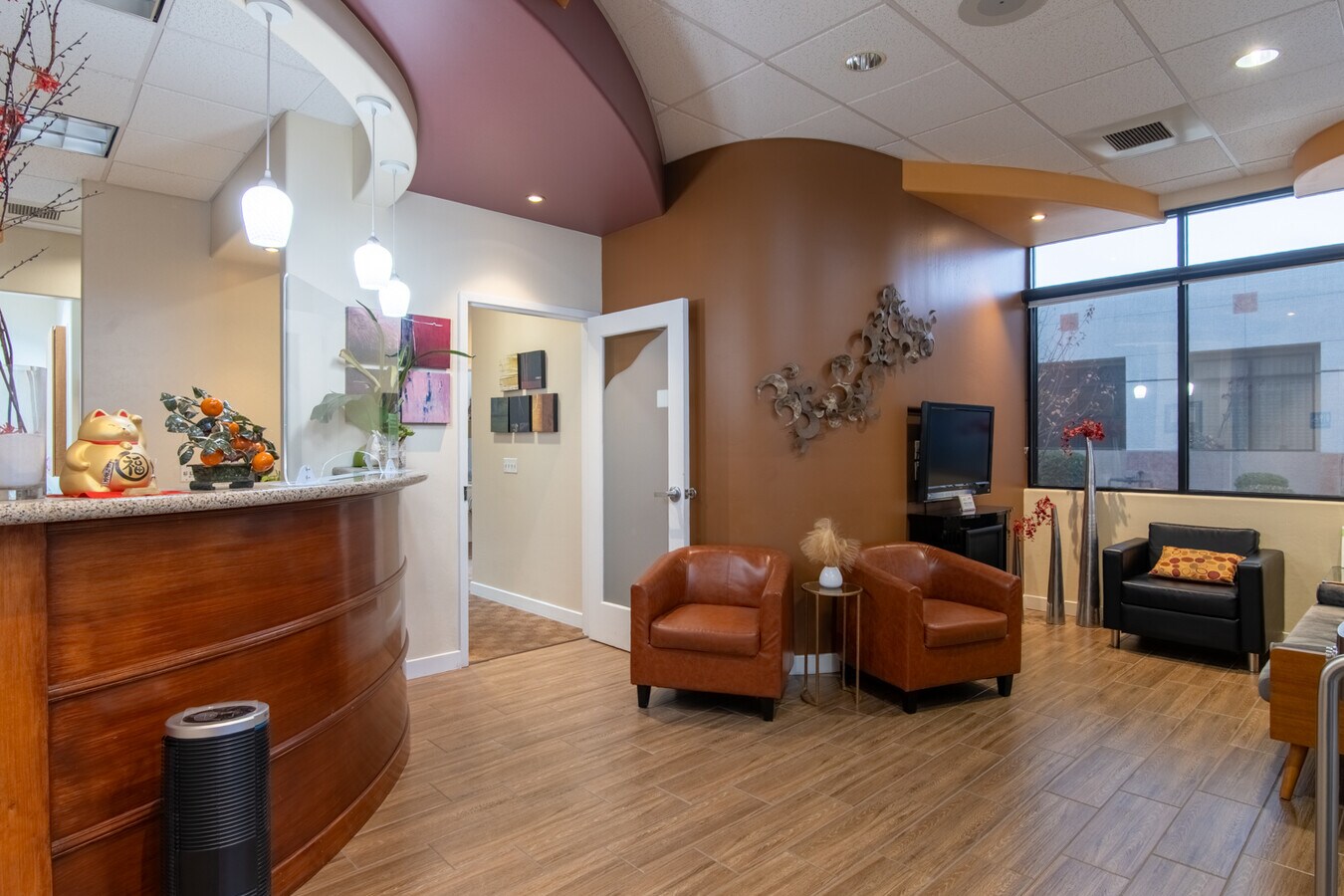 3409 Calloway Dr, Bakersfield, CA 93312 - Lot 100 -  - Photo intérieure - Image 1 of 6