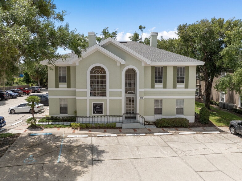 166 Lookout Pl, Maitland, FL à vendre - Photo de l’immeuble – Image 2 sur 3