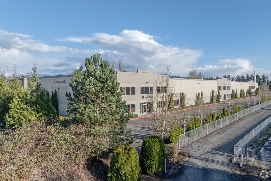 17675 147th St SE, Monroe, WA à vendre - Photo principale – Image 1 sur 11