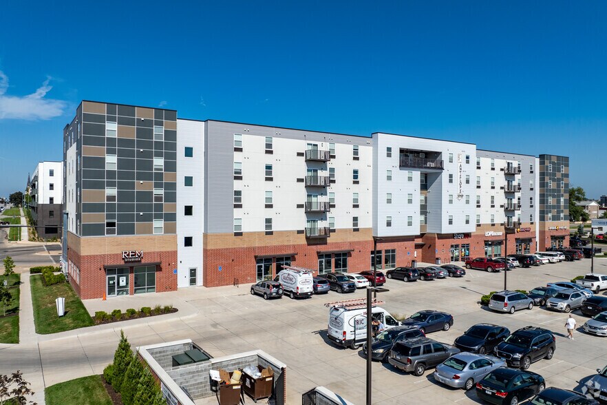 1900 K St, Lincoln, NE à louer - Photo de l’immeuble – Image 1 sur 12