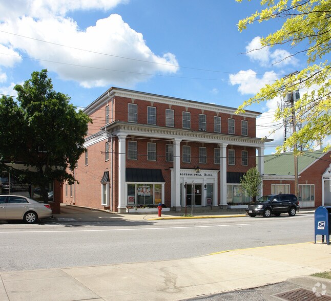 120-124 W Washington St, Medina, OH à louer - Photo de l’immeuble – Image 2 sur 5