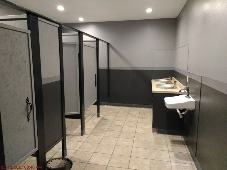 227 N Main St, Brighton, CO à louer - Photo intérieure – Image 2 sur 14