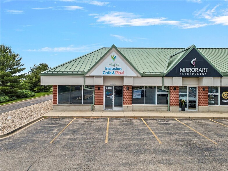 3252 Ginger Creek Dr, Springfield, IL à louer - Photo de l’immeuble – Image 3 sur 19