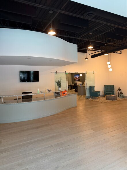 4010-4012 N Graham St, Charlotte, NC à vendre - Photo de l’immeuble – Image 3 sur 10