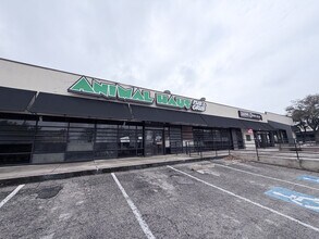 1305 SW Loop 410, San Antonio, TX à louer Photo intérieure– Image 2 sur 8