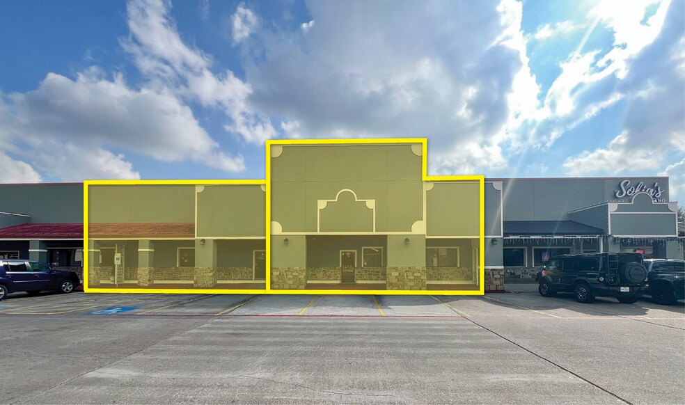 117-133 W Parkwood Ave, Friendswood, TX à louer - Photo de l’immeuble – Image 2 sur 4