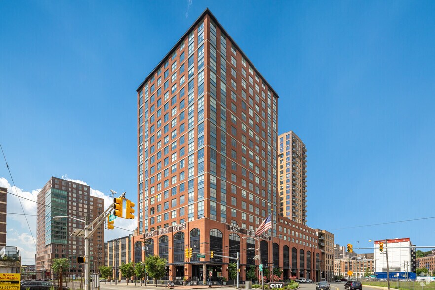 300 Coles St, Jersey City, NJ à louer - Photo de l’immeuble – Image 2 sur 62