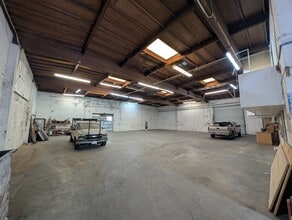2120 W 15th St, Long Beach, CA à louer Photo intérieure– Image 1 sur 14