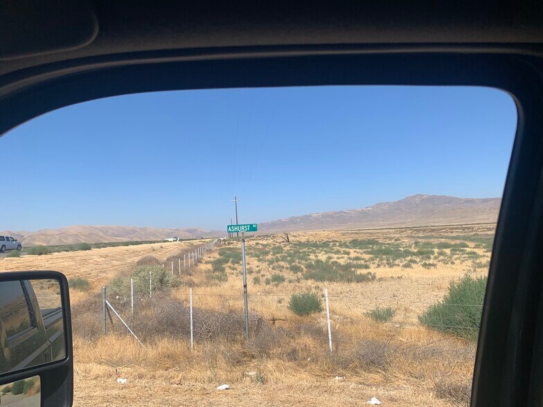 Highway 46 & Kecks Road, Lost Hills, CA à vendre - Photo de l’immeuble – Image 1 sur 3