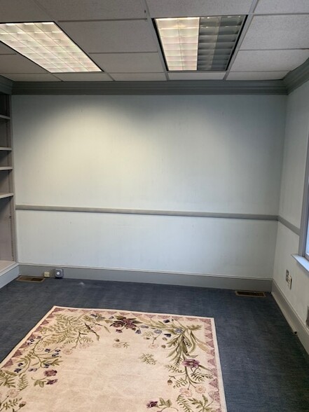 250 Washington St, Toms River, NJ à louer - Photo intérieure – Image 2 sur 19