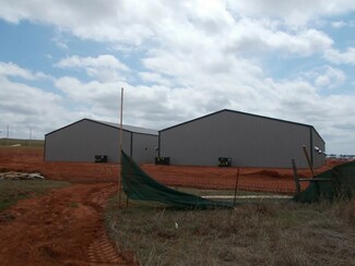 Plus de détails pour 16495 State Highway 37, Hinton, OK - Industriel/Logistique à vendre