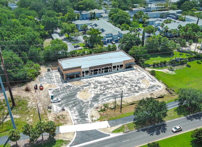 683 Rinehart rd, Lake Mary, FL à louer - Photo de l’immeuble – Image 2 sur 7