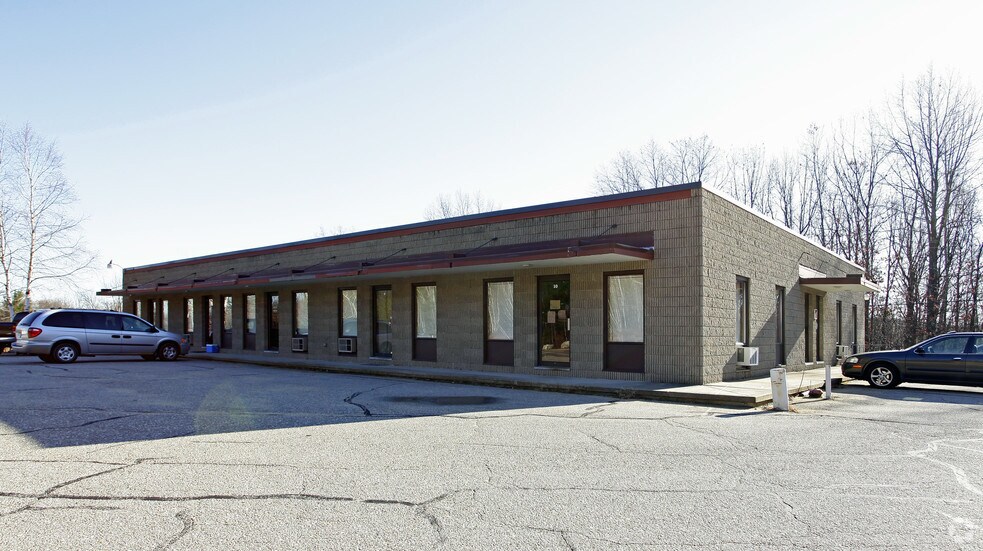 146 Londonderry Tpke, Hooksett, NH à vendre - Photo de l’immeuble – Image 2 sur 2