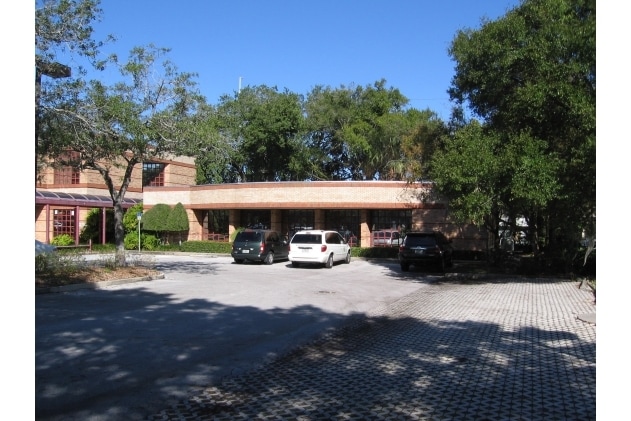 2713 W Virginia Ave, Tampa, FL à vendre - Photo de l’immeuble – Image 2 sur 6