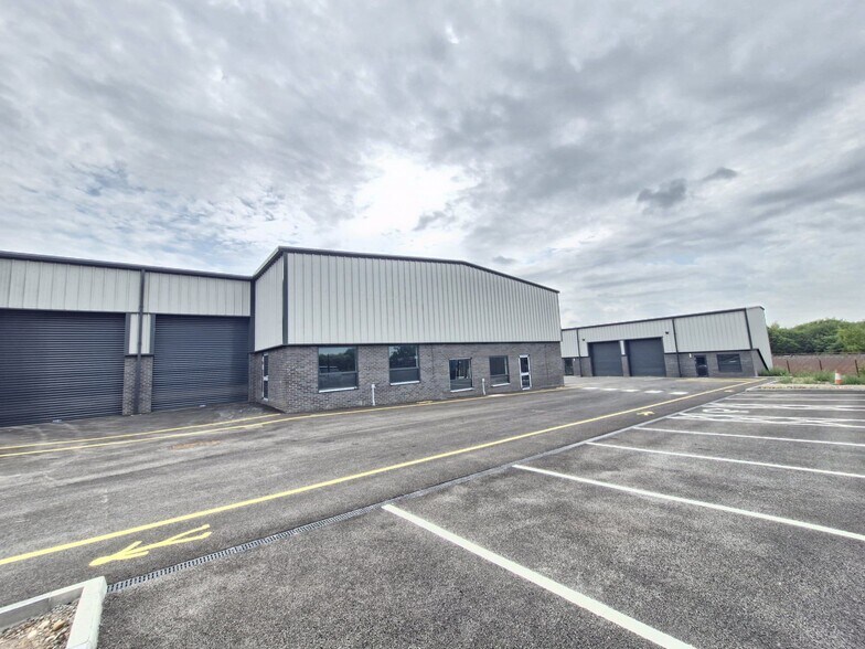 1 Nelson St, Doncaster à louer - Photo de l’immeuble – Image 1 sur 11