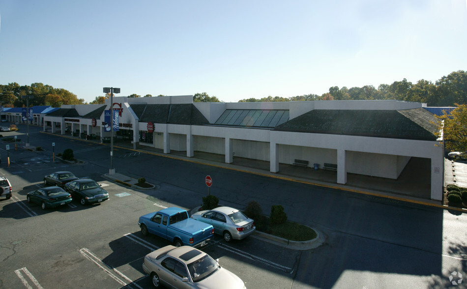 19703-19773 N Frederick Rd, Germantown, MD à louer - Photo principale – Image 1 sur 13