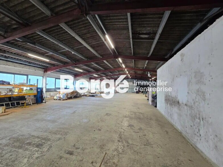 Industriel/Logistique dans Cannes à louer - Photo intérieure – Image 3 sur 8