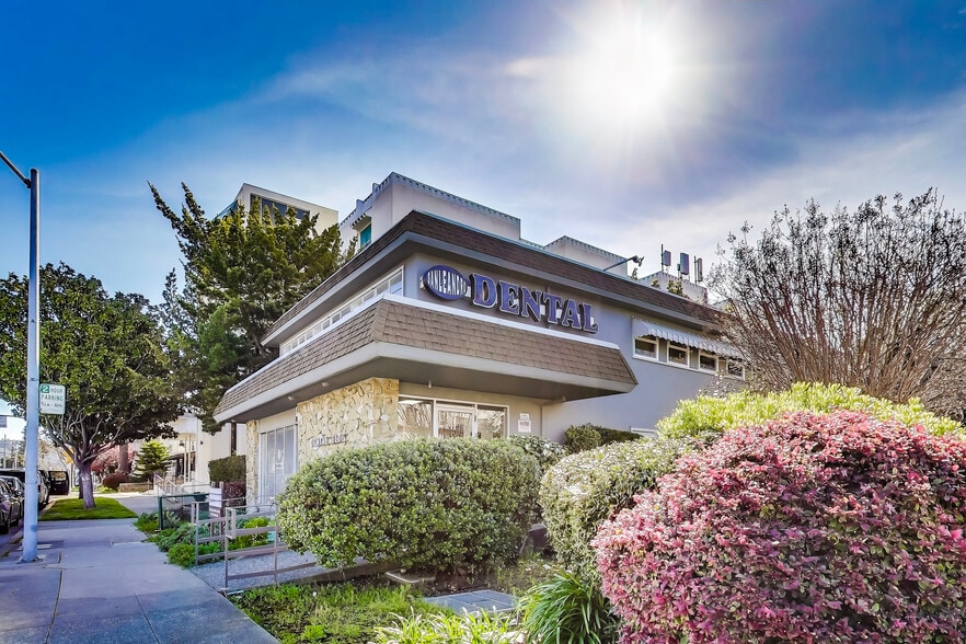 425 Estudillo Ave, San Leandro, CA à louer - Photo principale – Image 1 sur 5
