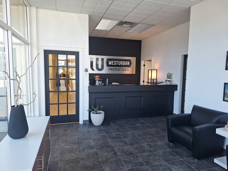470 Puntledge Rd, Courtenay, BC à louer - Photo de l’immeuble – Image 3 sur 11