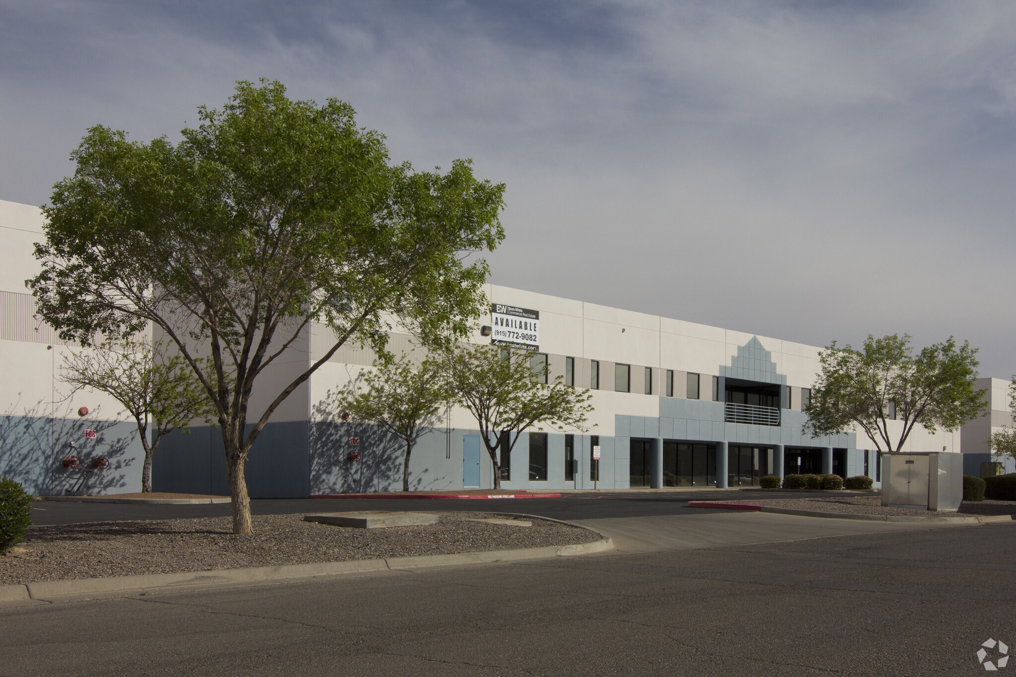 42 Butterfield Cir, El Paso, TX à louer Photo principale– Image 1 sur 13
