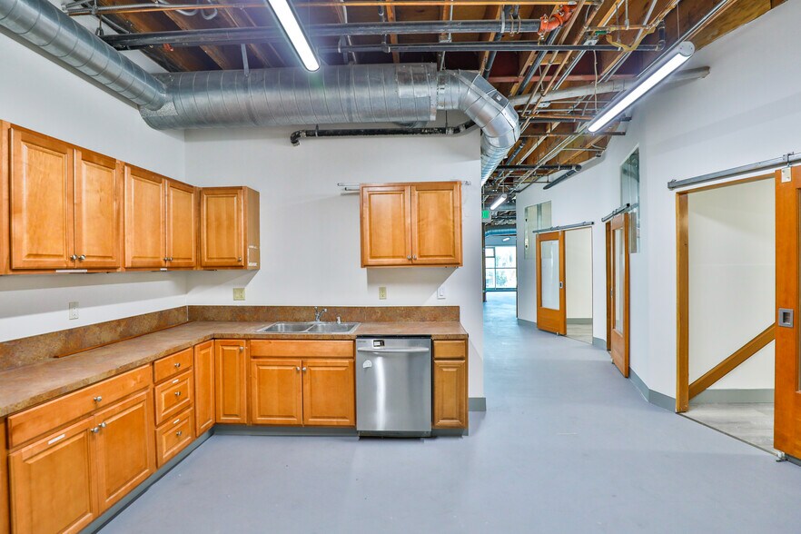 3122 Santa Monica Blvd, Santa Monica, CA à louer - Photo intérieure – Image 2 sur 14