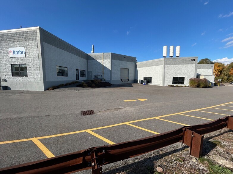 53 Brigham St, Marlborough, MA à louer - Photo de l’immeuble – Image 2 sur 4