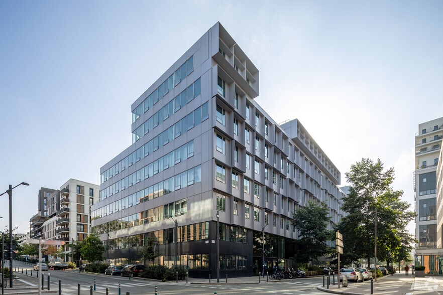 3 Rue Paulin Talabot, Saint-Ouen-sur-Seine à louer - Photo principale – Image 1 sur 3