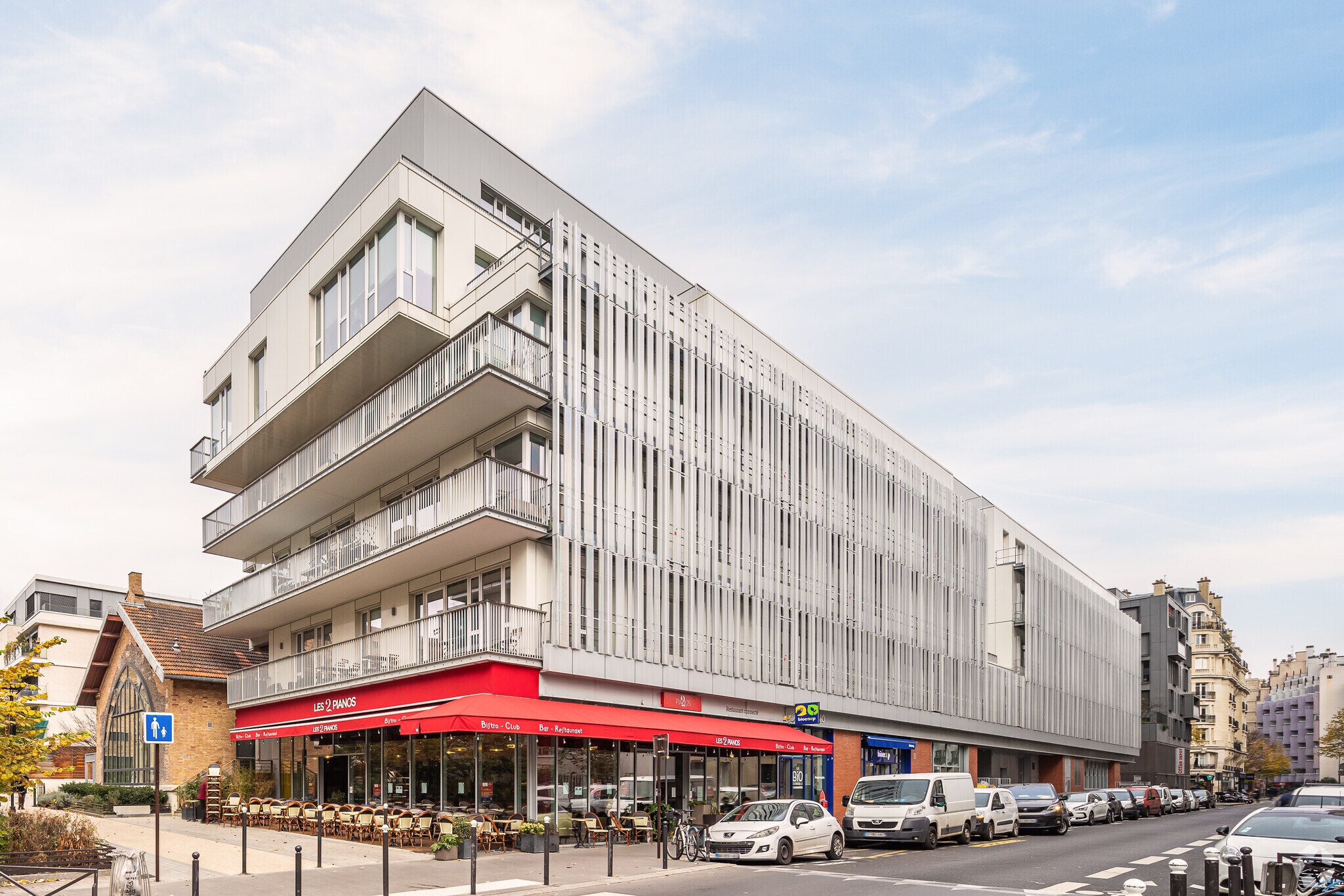 130 Rue De Lourmel, Paris à louer Photo principale– Image 1 sur 8