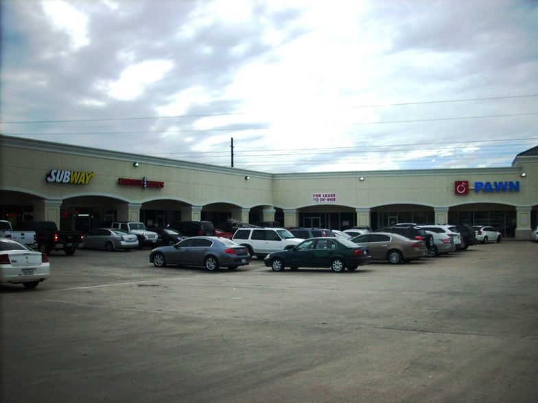 1945 N Mason Rd, Katy, TX à louer - Photo de l’immeuble – Image 3 sur 12