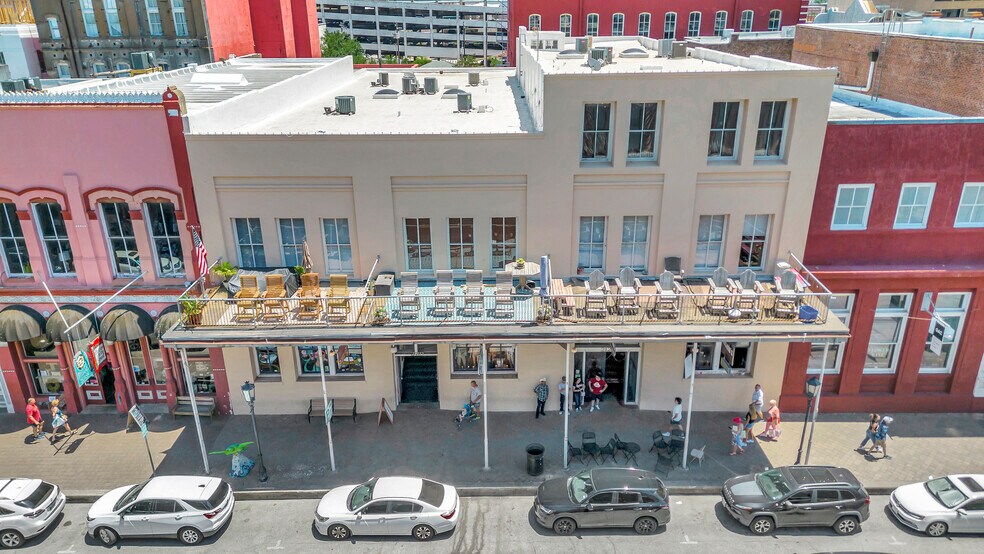 2119 Strand St, Galveston, TX à vendre - Photo de l’immeuble – Image 1 sur 50