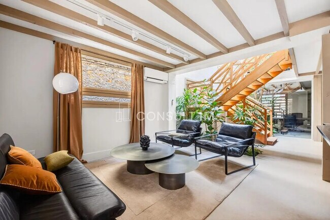 Plus de détails pour Bureau à vendre