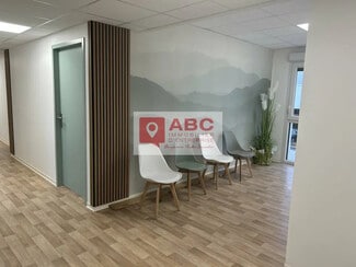 Plus de détails pour Bureau à louer