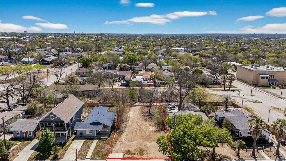 920 Martin Luther King Dr, San Antonio, TX à vendre - Photo de l’immeuble – Image 2 sur 23