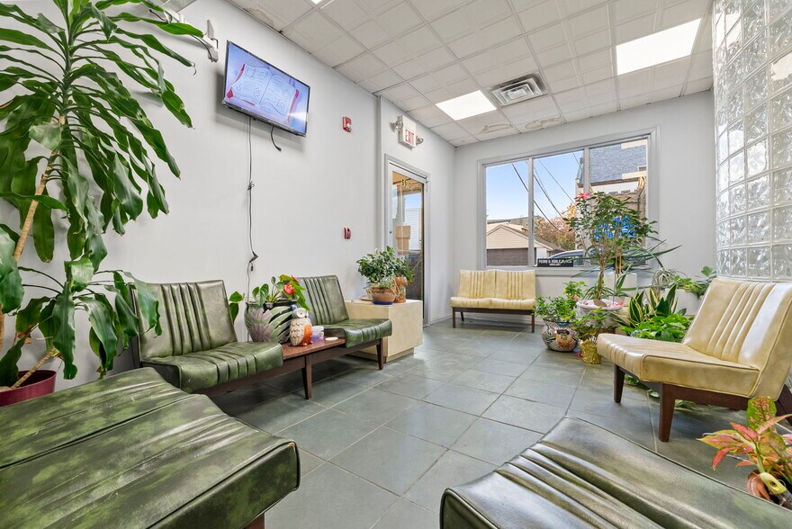 5910 Palisade Ave, West New York, NJ à vendre - Photo de l’immeuble – Image 3 sur 21