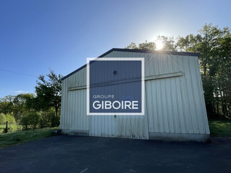 Industriel/Logistique dans Guichen à louer - Photo de l’immeuble – Image 2 sur 8