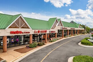 Plus de détails pour 701-707 E Market St, Leesburg, VA - Local commercial à louer