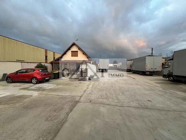 Plus de détails pour Terrain à vendre