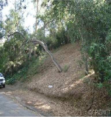 Rosario Rd, Woodland Hills, CA à vendre - Photo de l’immeuble – Image 2 sur 2