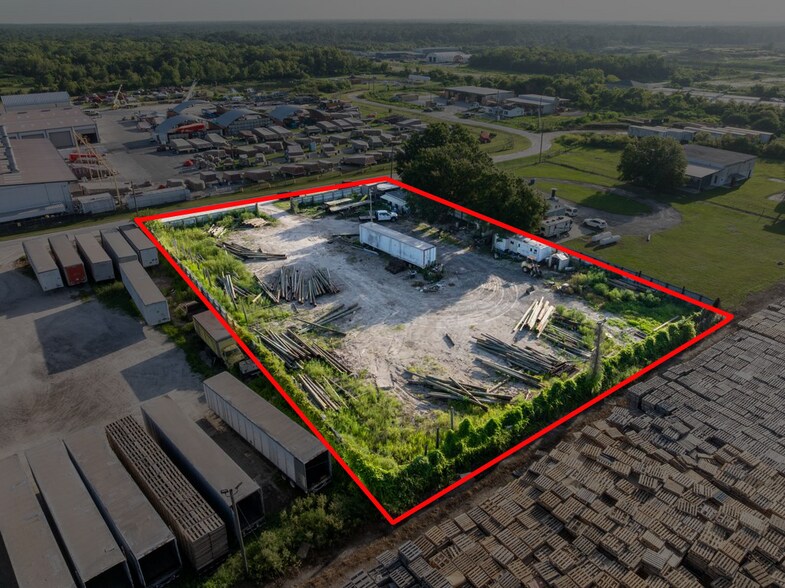 4215 Mustang Rd, Lakeland, FL à louer - Photo de l’immeuble – Image 1 sur 5