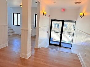 31 Saint Roch Ave, Greenwich, CT à louer Photo intérieure– Image 2 sur 14